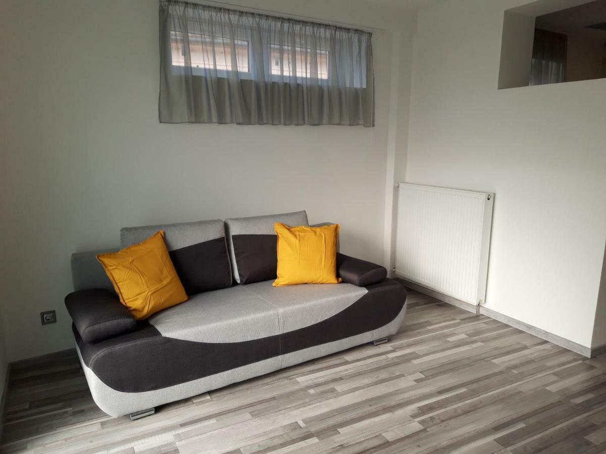 Belvarosi Apartman Сігетвар Екстер'єр фото