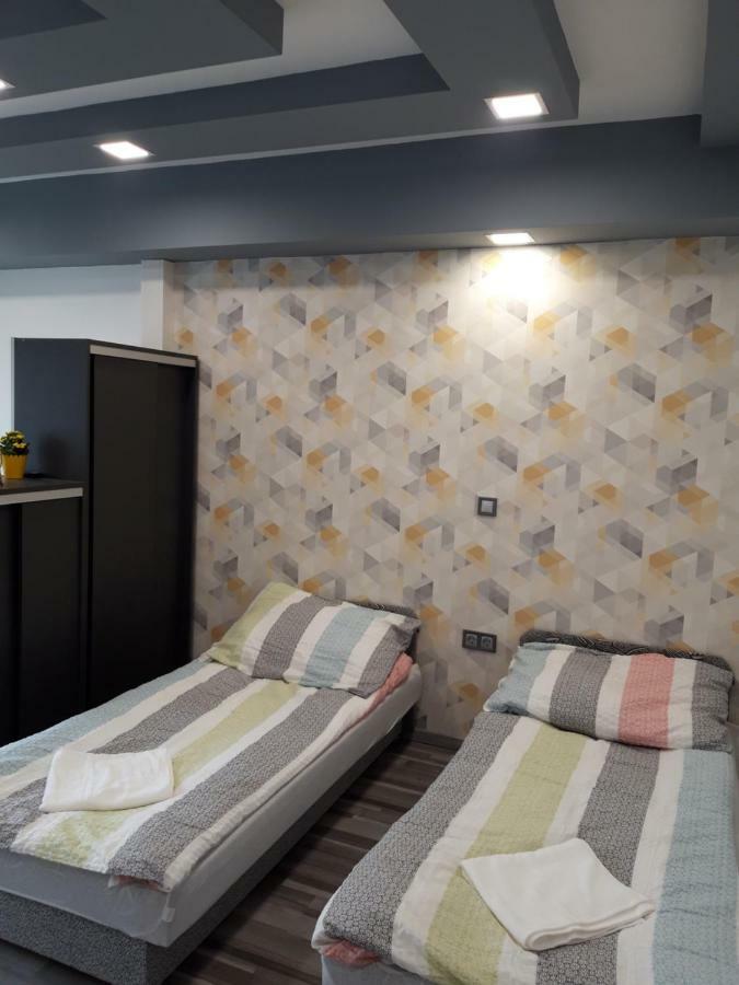 Belvarosi Apartman Сігетвар Екстер'єр фото