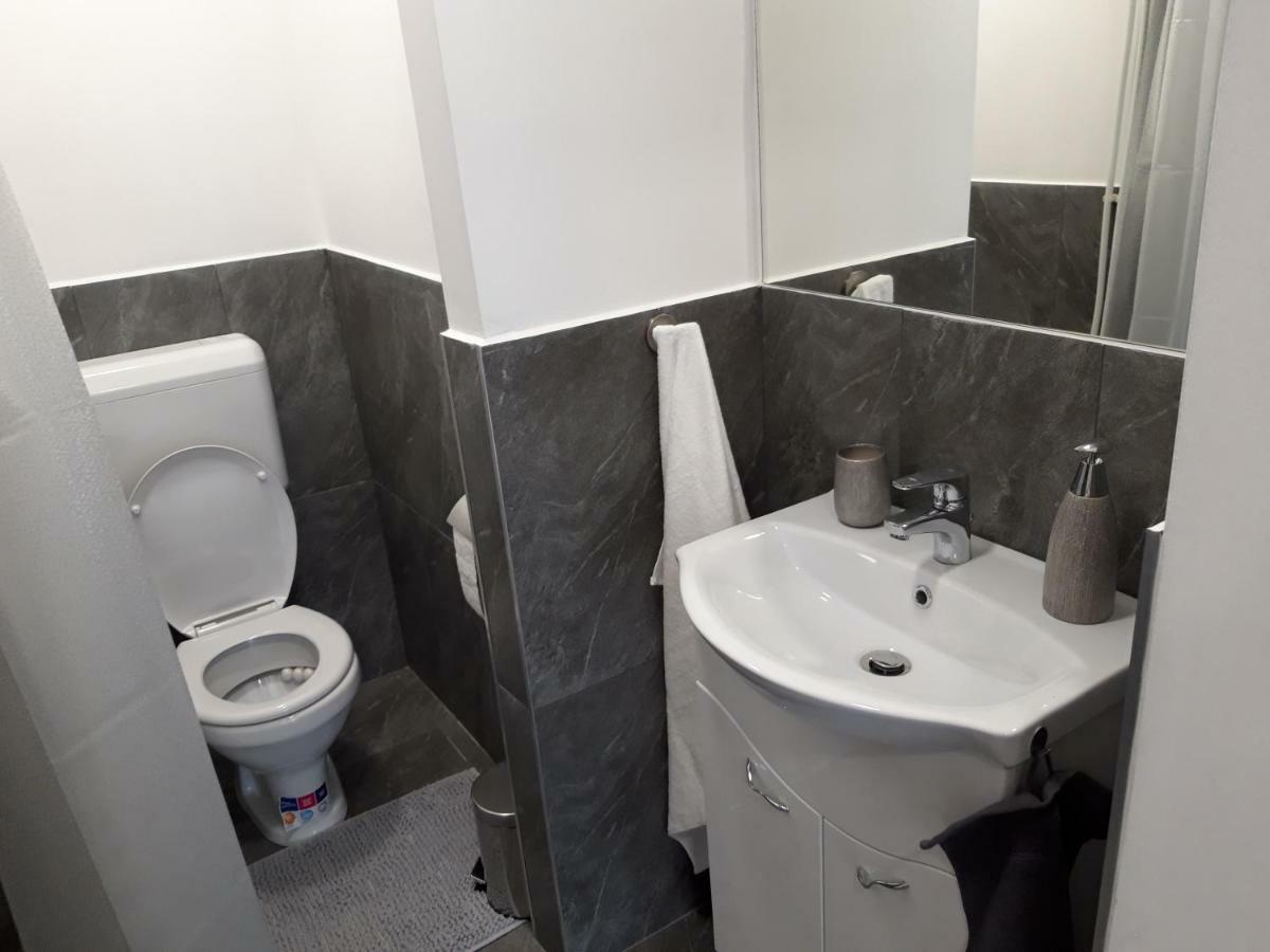 Belvarosi Apartman Сігетвар Екстер'єр фото