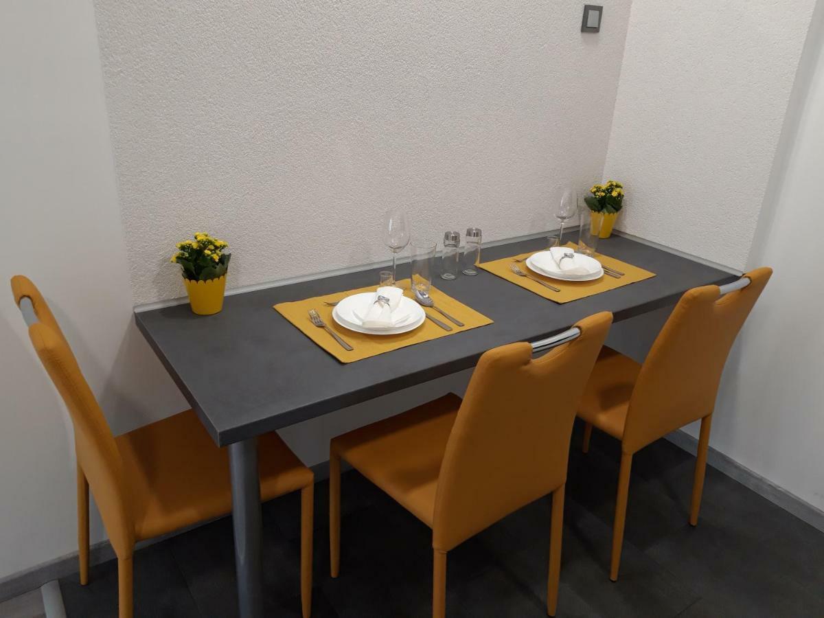Belvarosi Apartman Сігетвар Екстер'єр фото